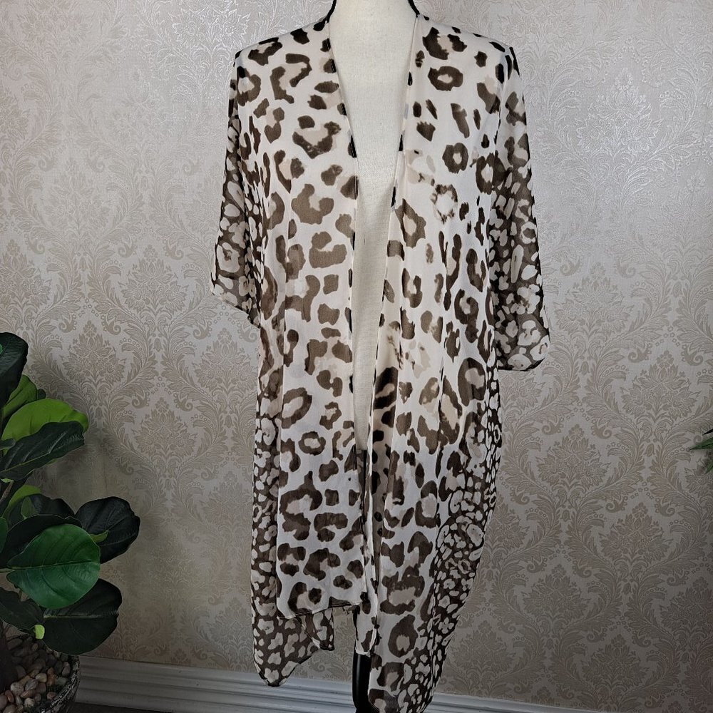 Chico's One Size Cream and Brown Animal Print Open Front Kimono/Duster Sheer